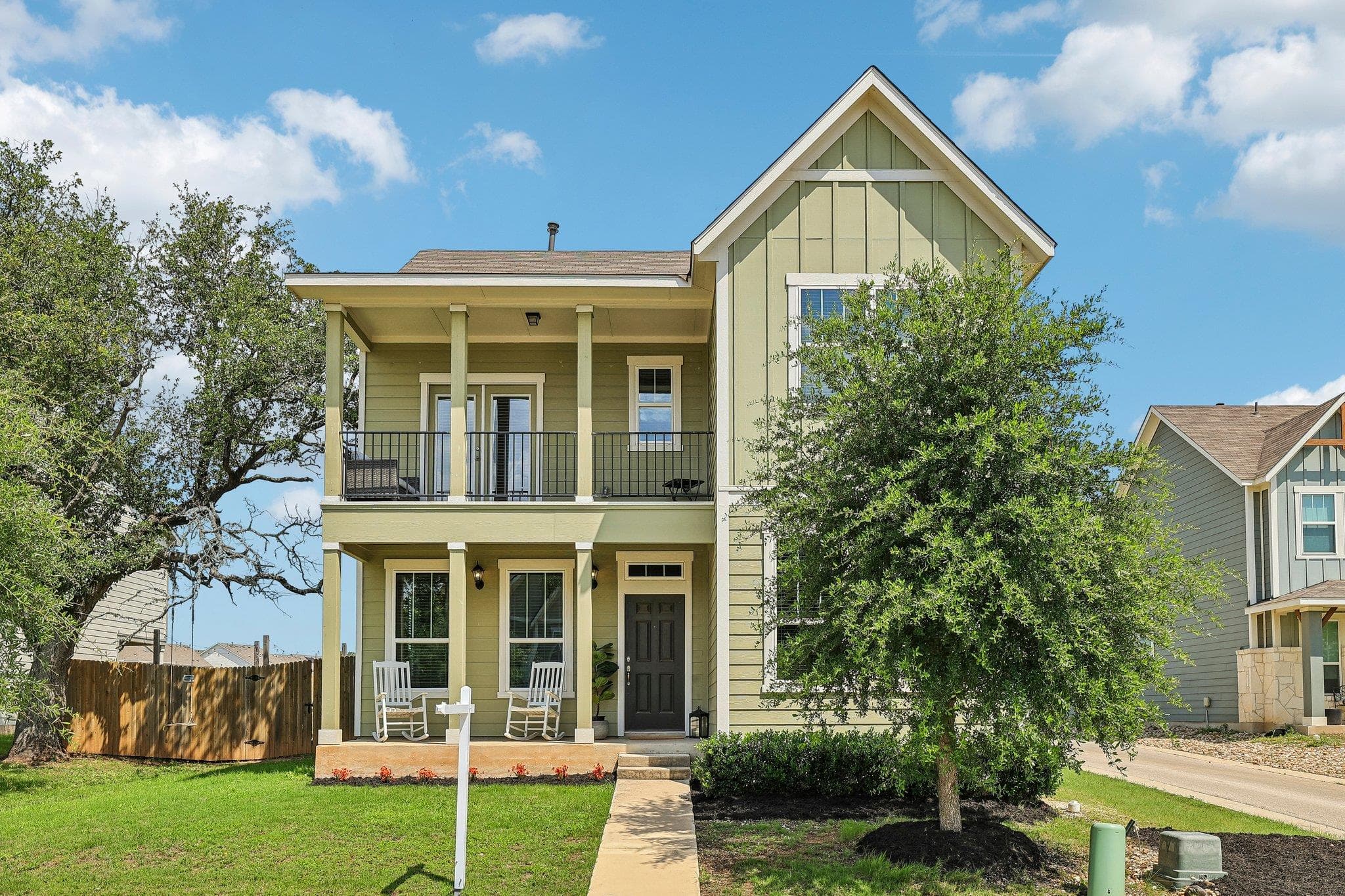 1813  Cantonata Dr