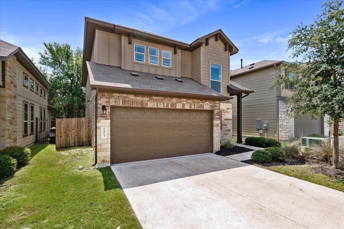 9413  Tanager Way