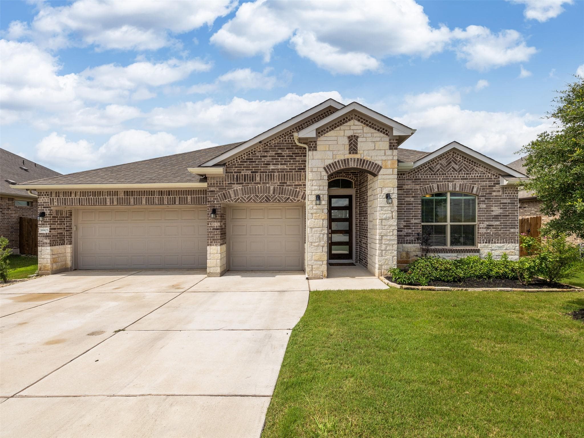 16805  Casa Anna Dr