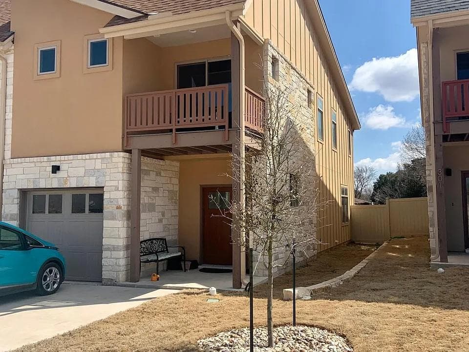 206  Conservation Dr