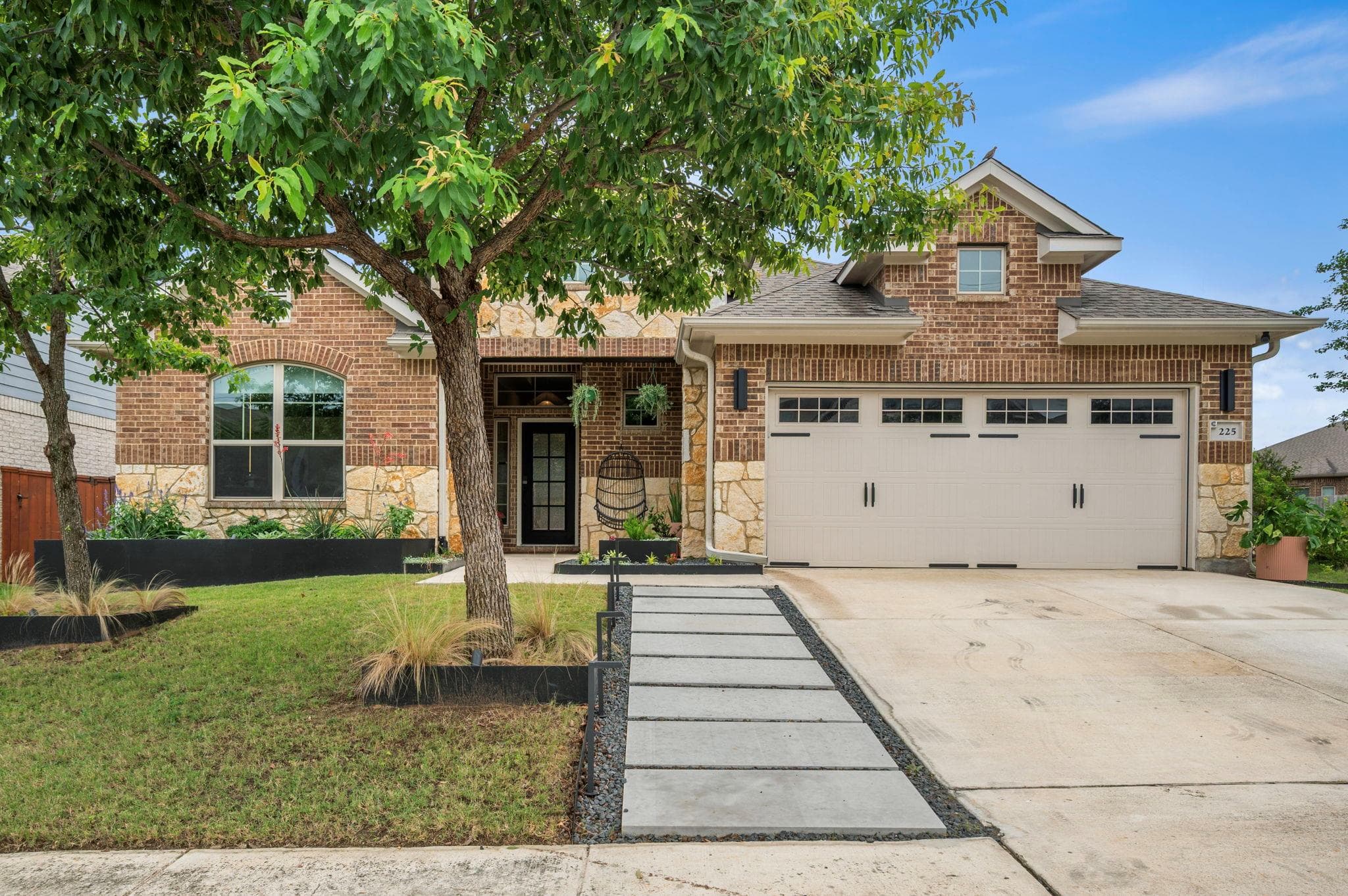 225  Blue Waterleaf Ln