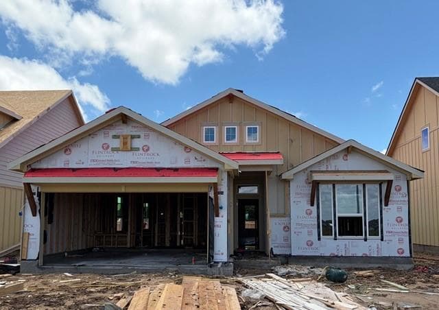 560 Gus Loop