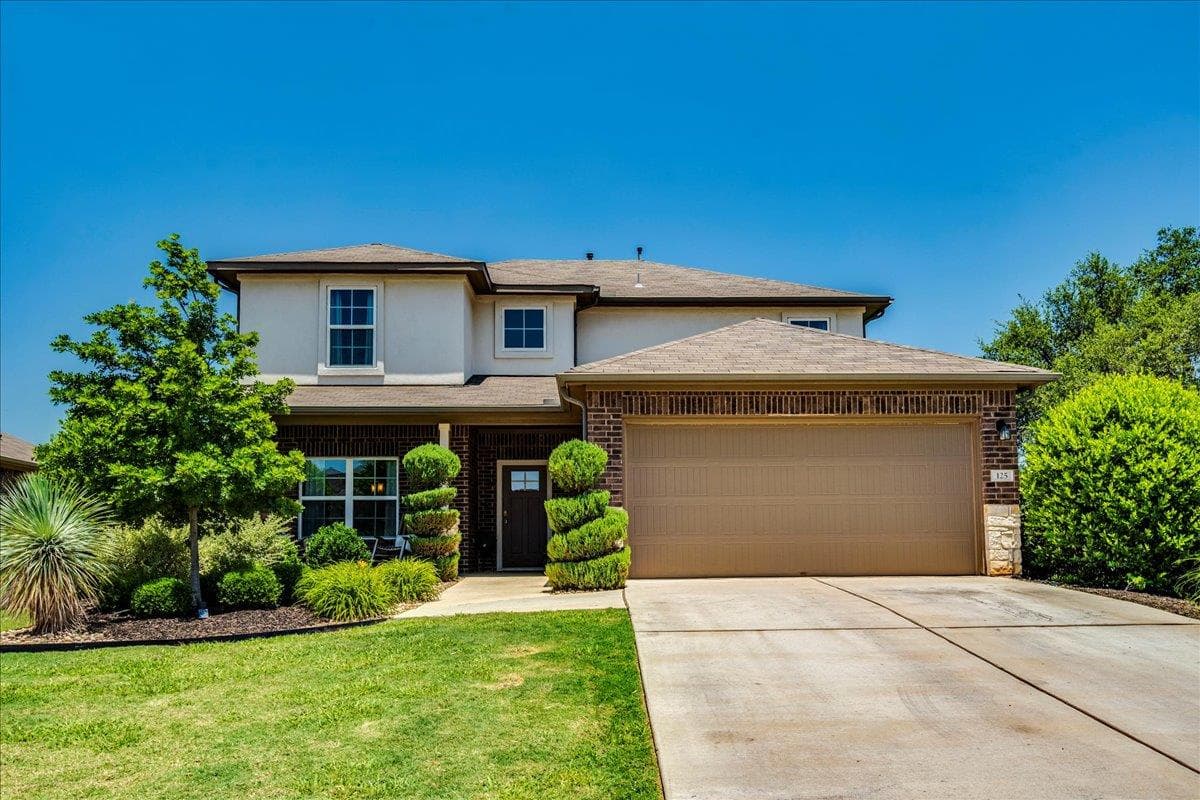 125  Groesbeck Ln