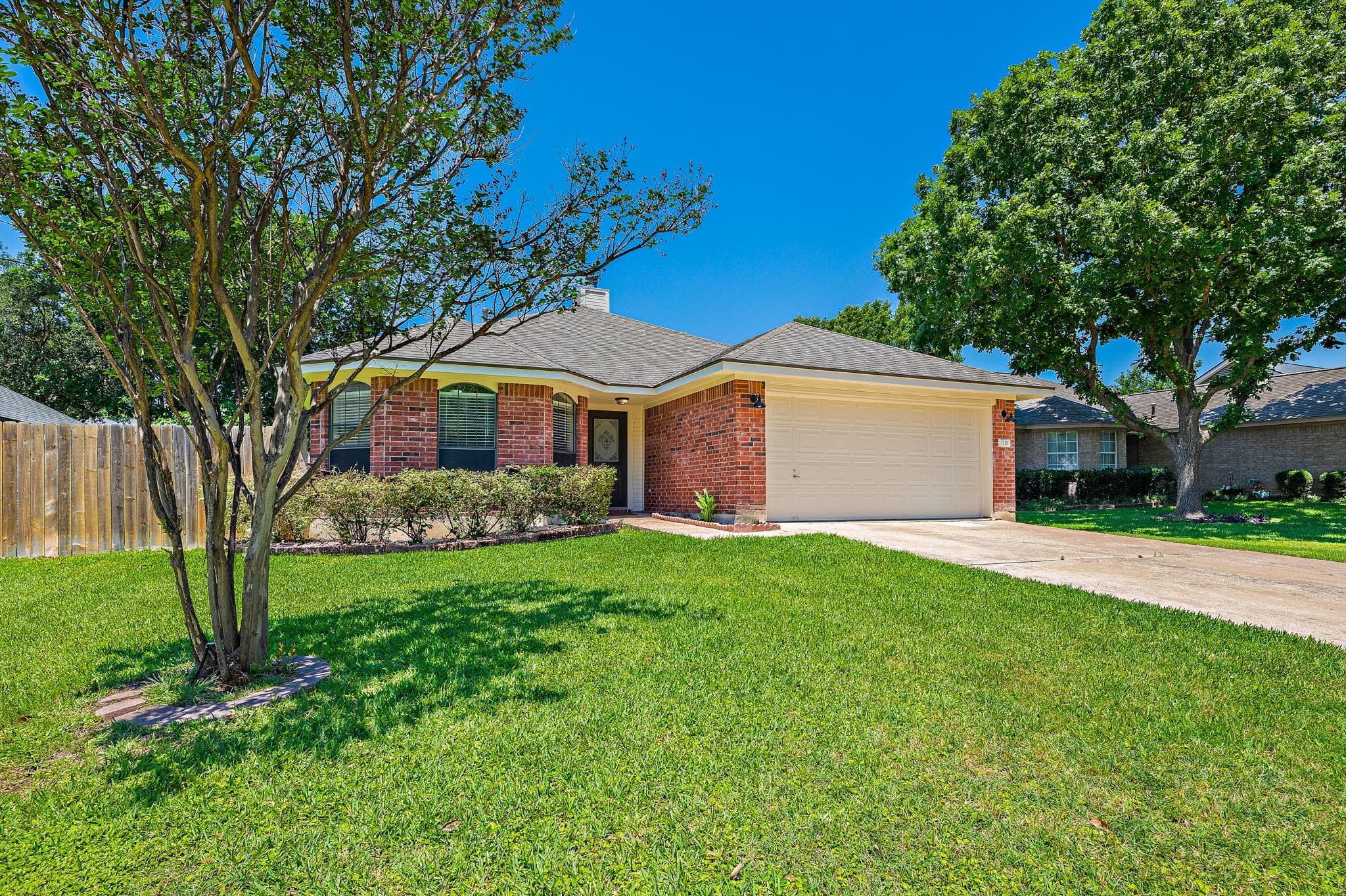 111  Stephen Ln