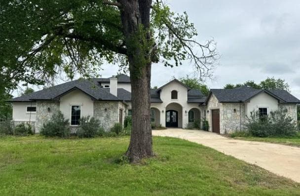 128  Gloria Blvd