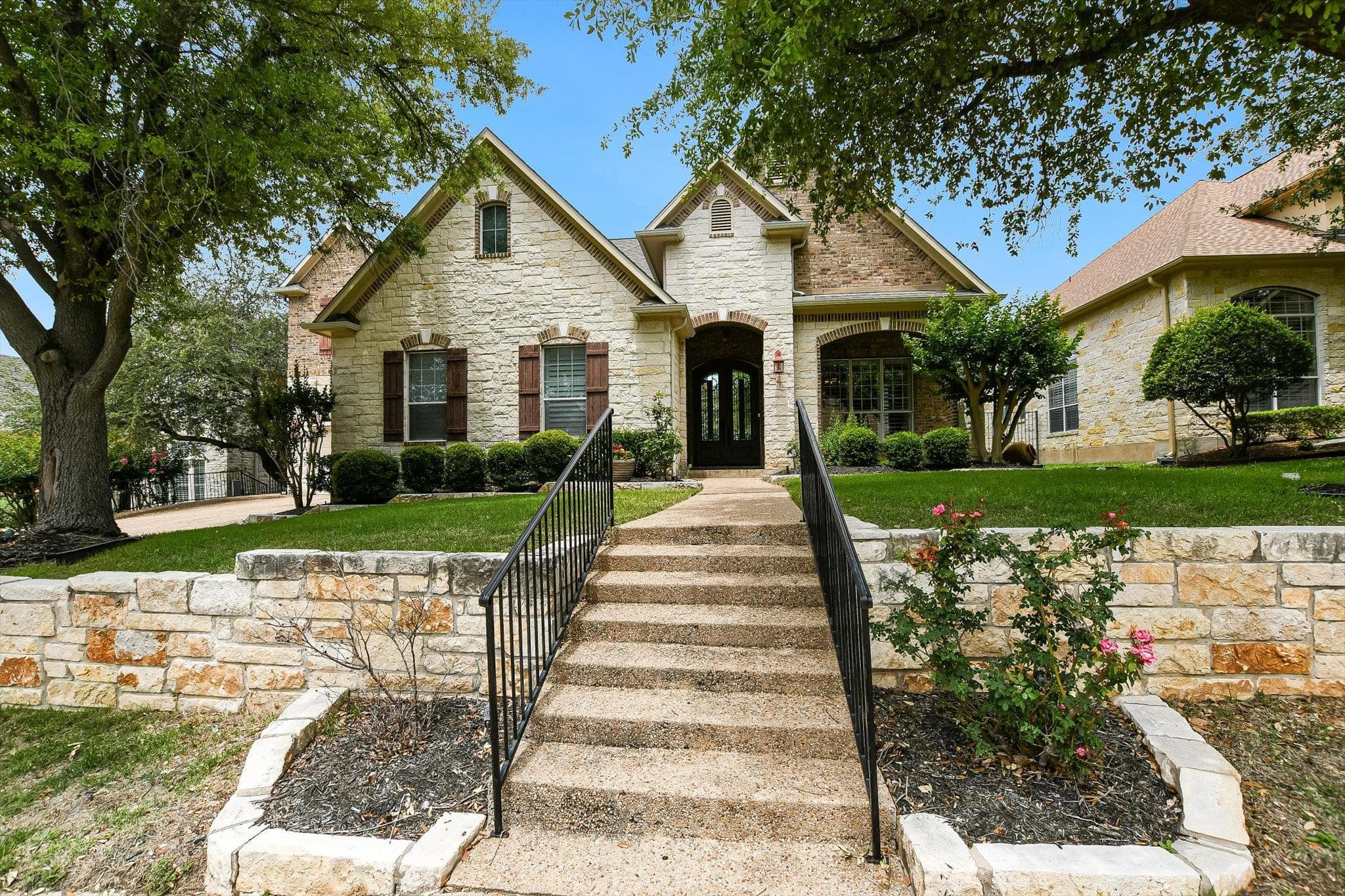 2300  Aldworth Dr