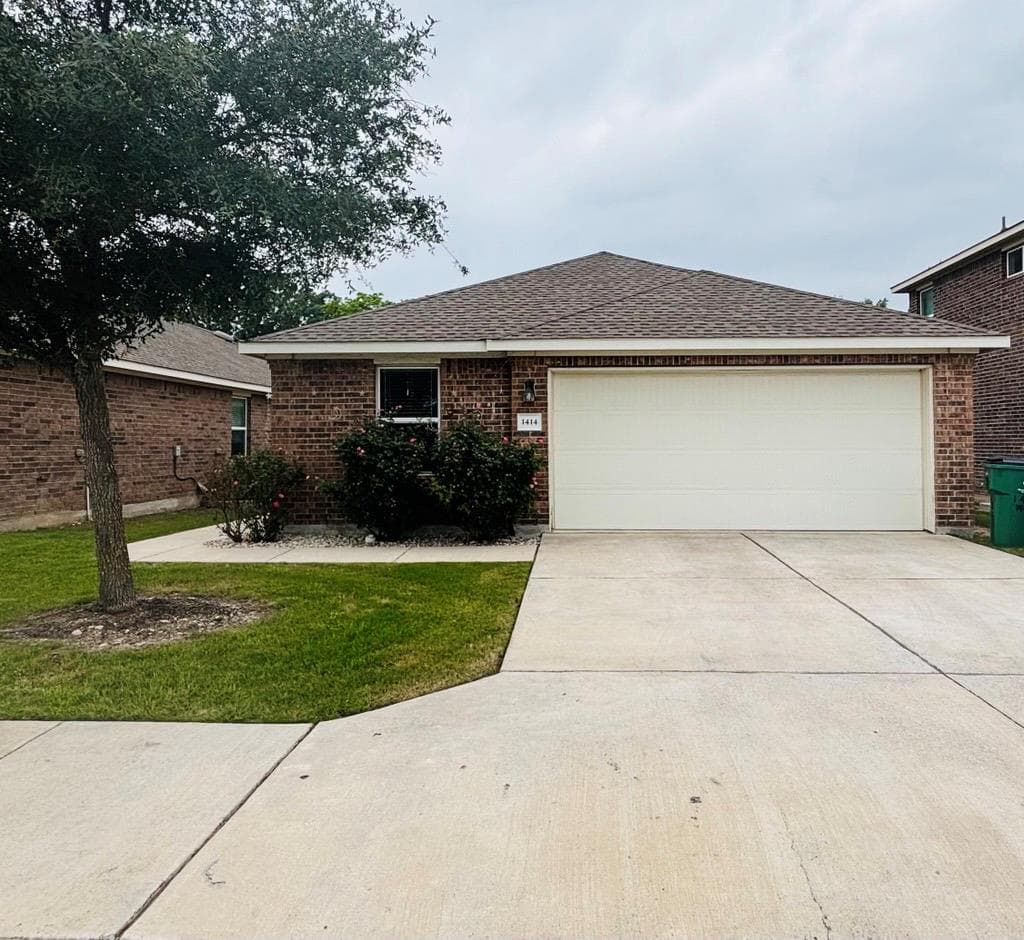 1414  Walden Pond Dr