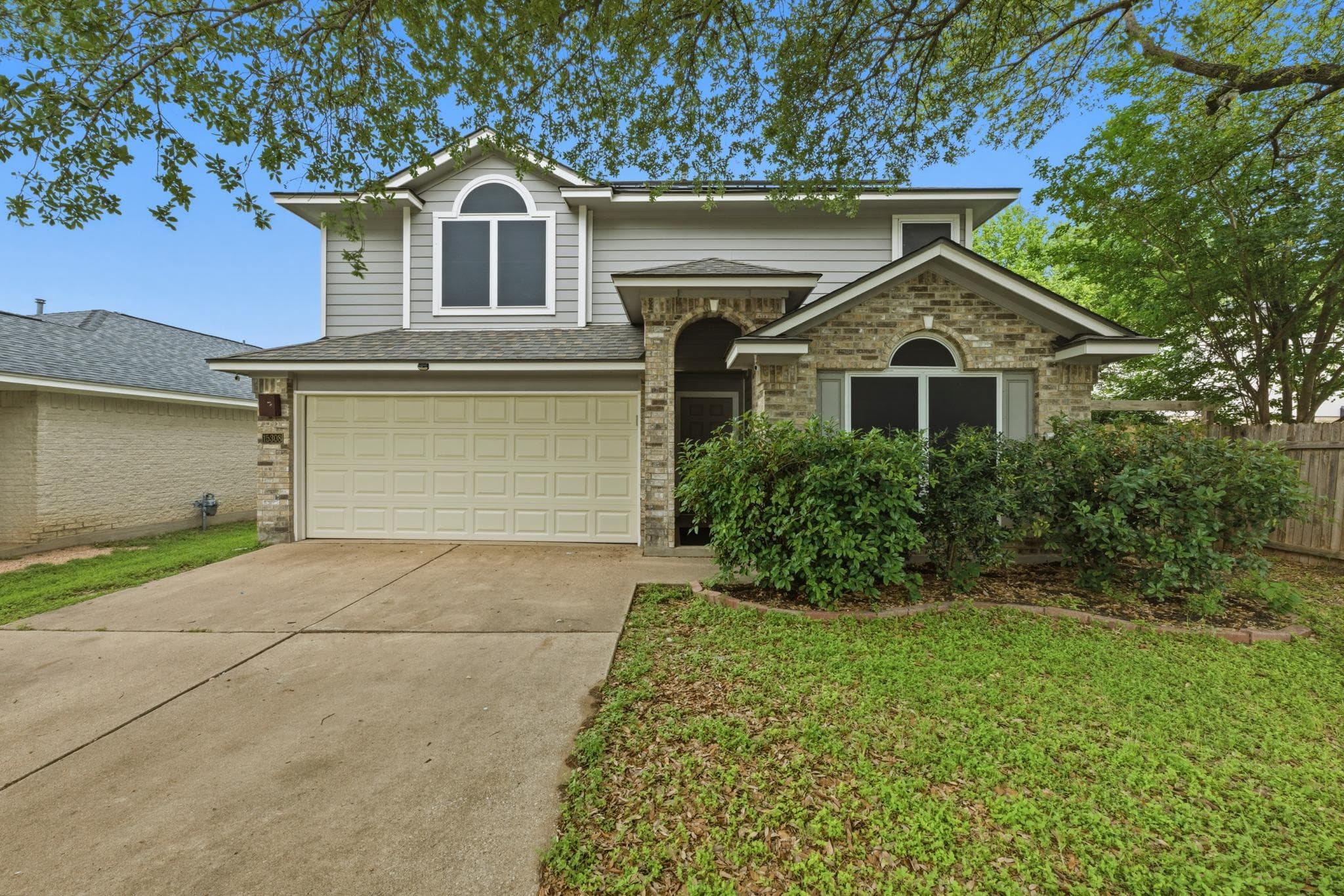 15308  Cadoz Dr