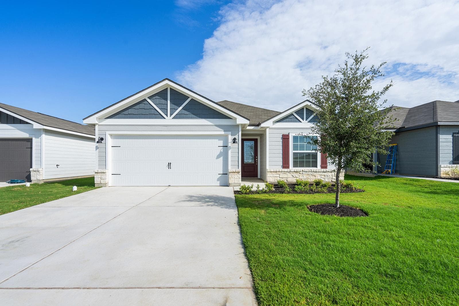 100  Paria Ct