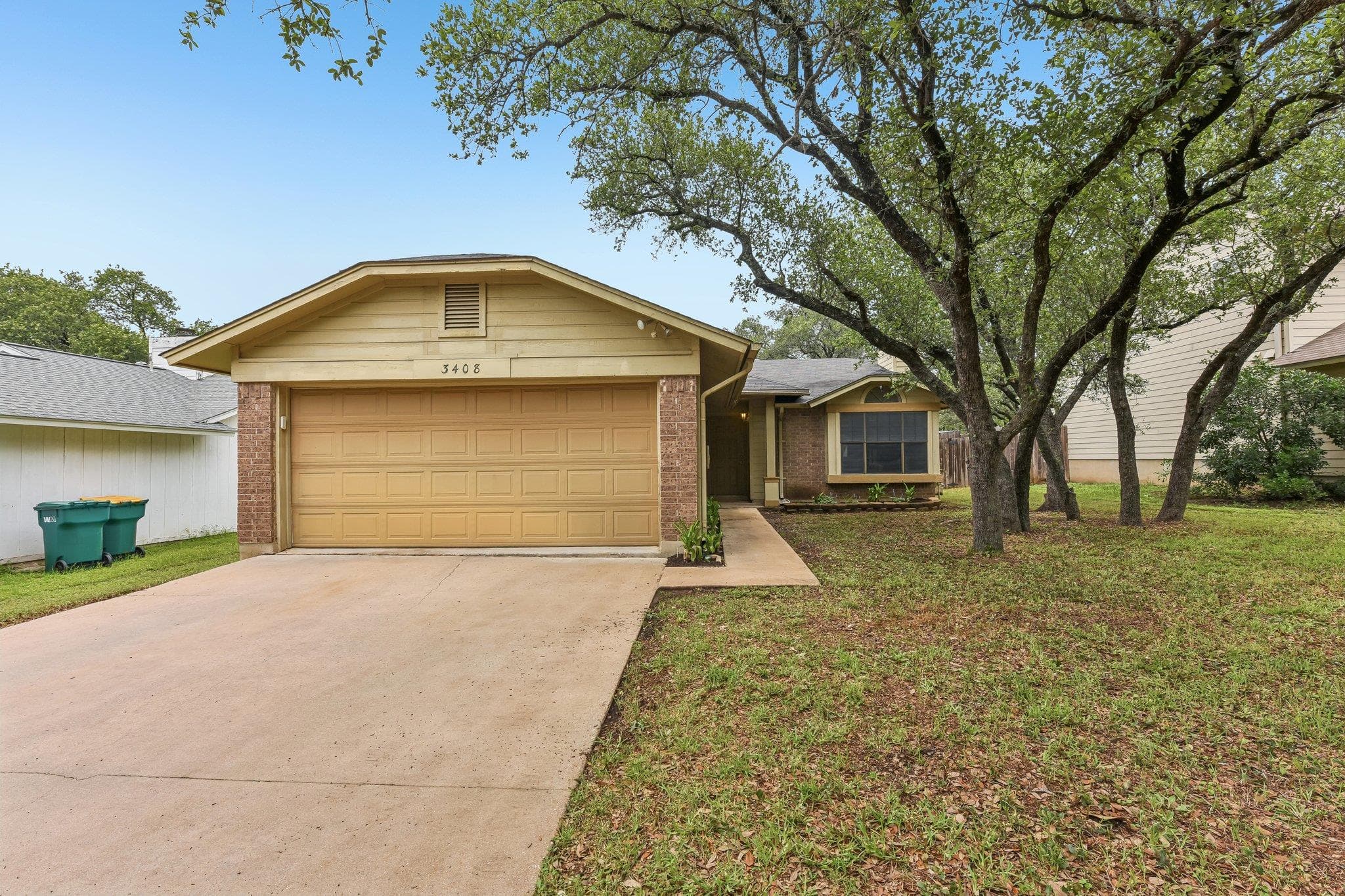 3408  Larkspur Way