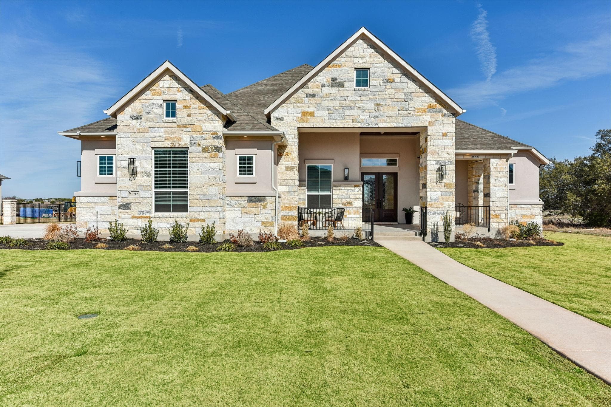 1001 Doelling Dr