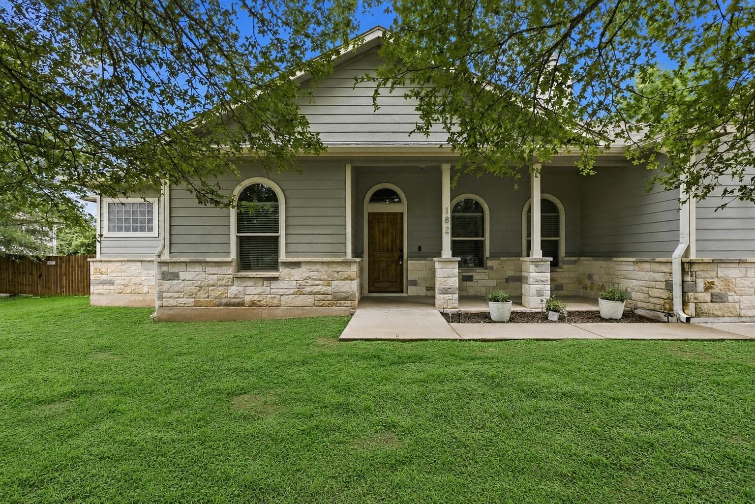 182 Waipahoehoe Dr