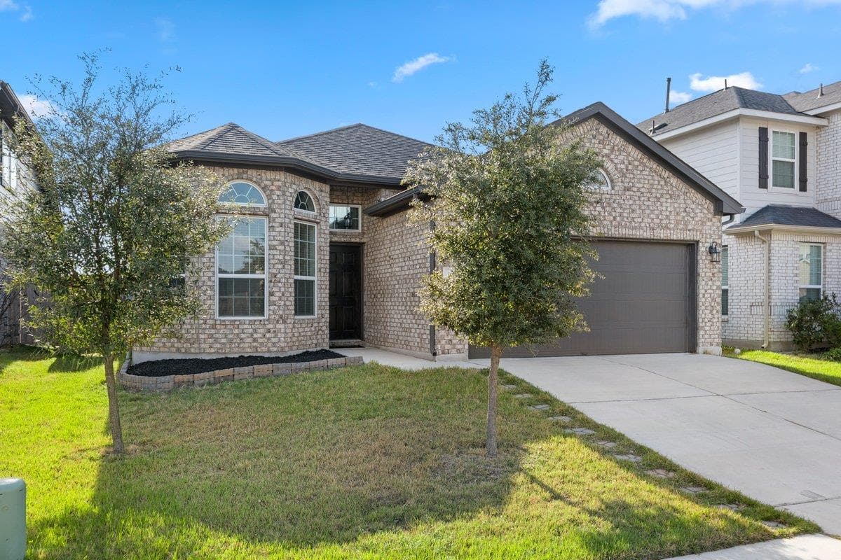 913 Blue Oak Blvd