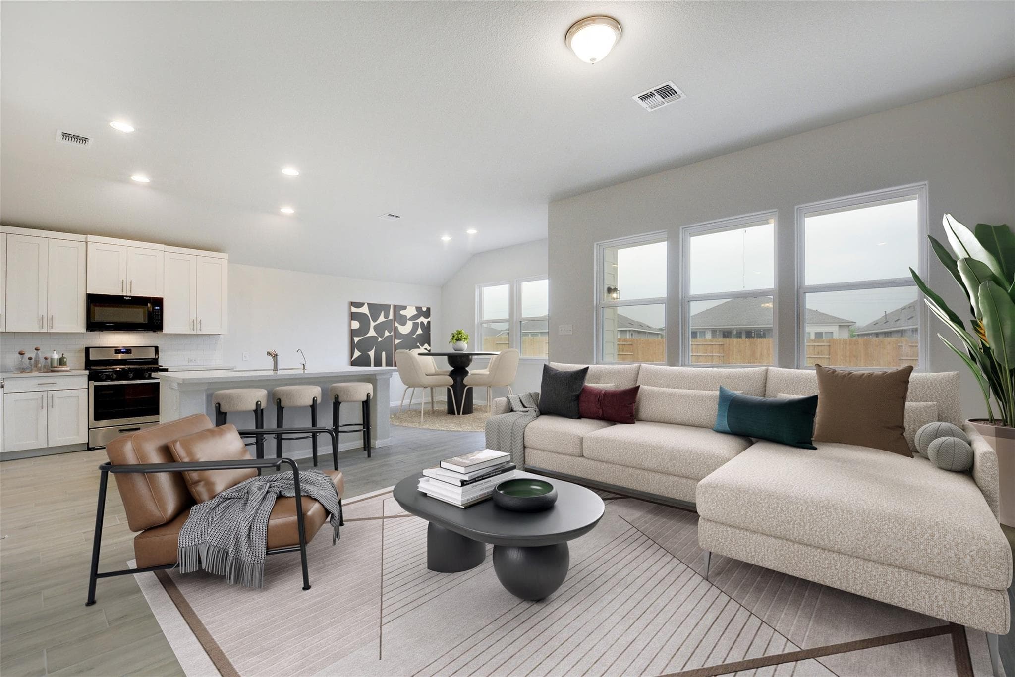 134  Edgewater Trl