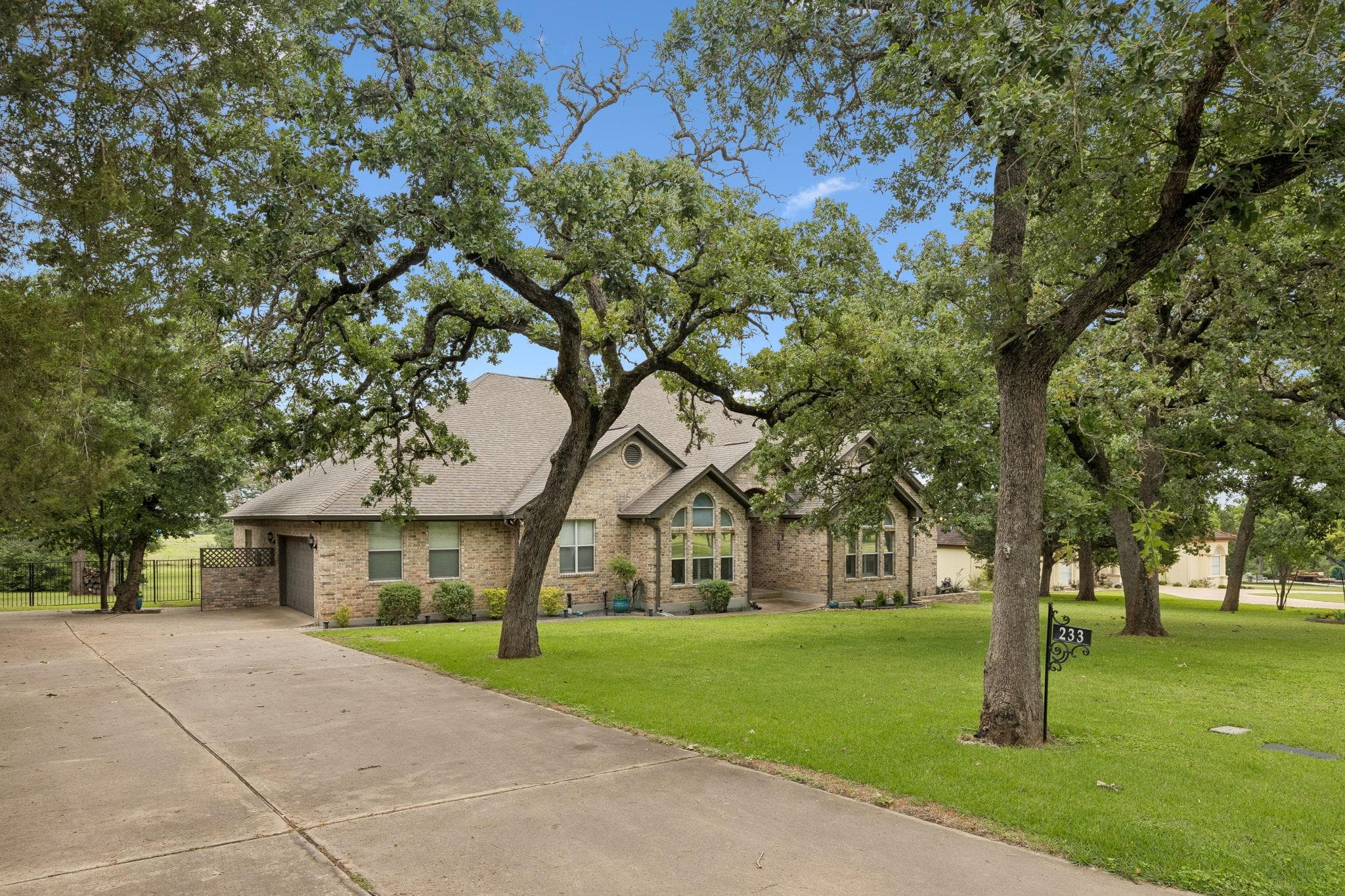 233  Colovista Pkwy