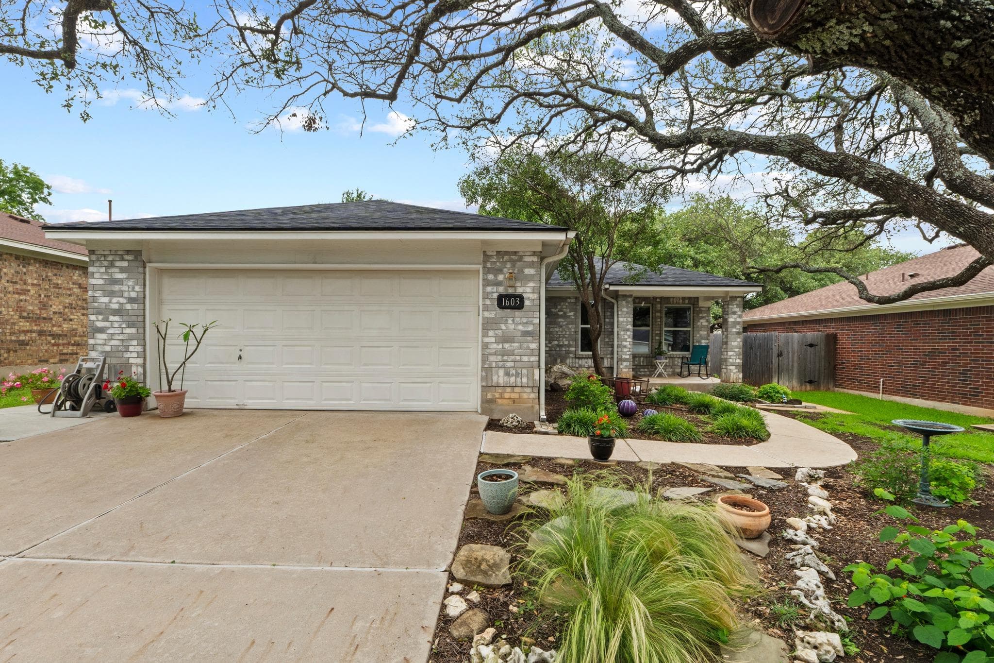 1603  Carriage Hills Trl