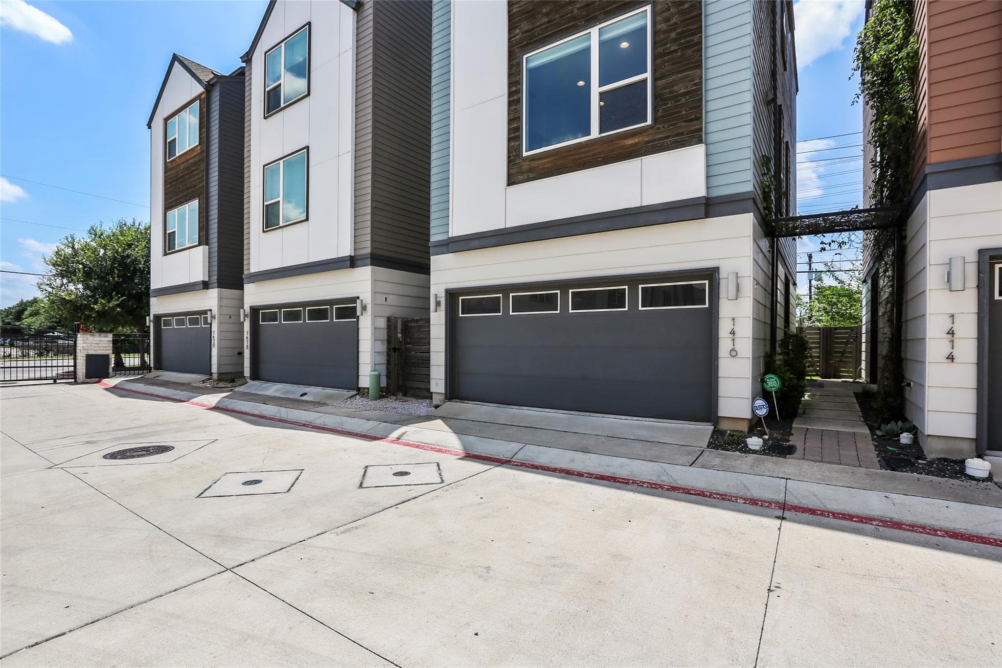 1416  Waterloo Shore Ln  #3