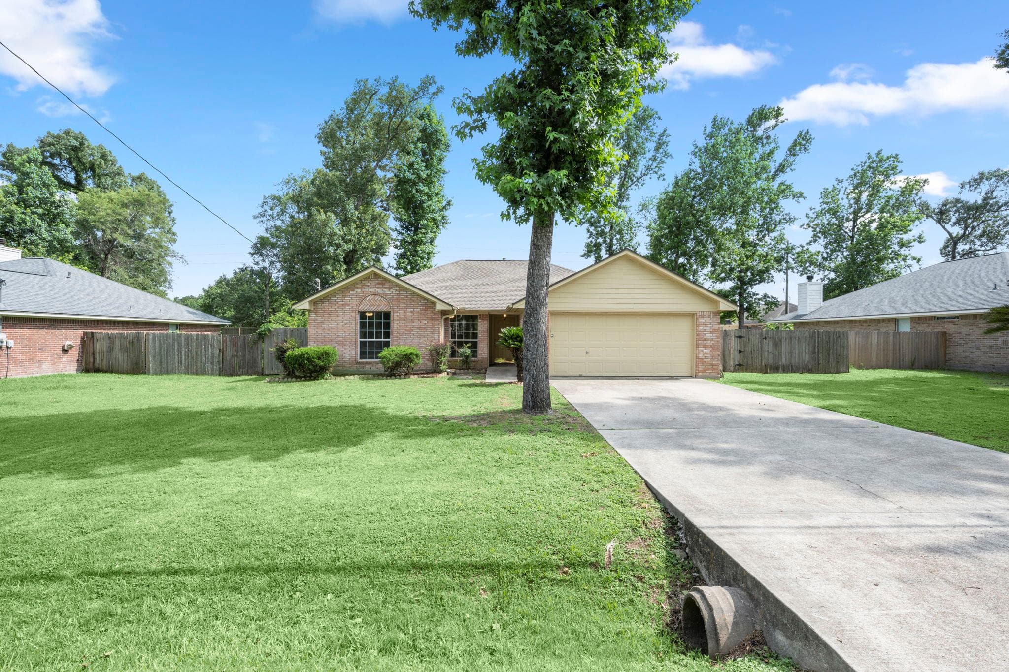 6707  Woodland Oaks None