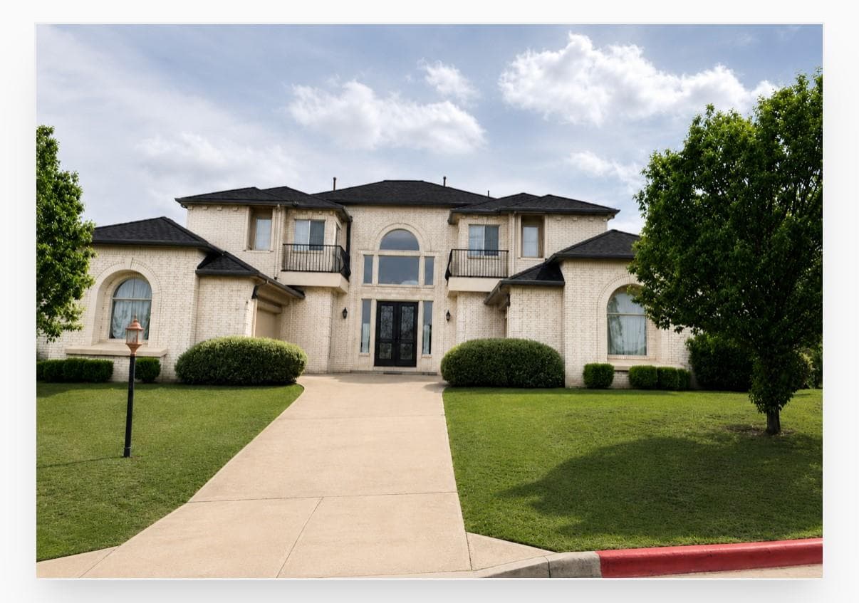 404  Aria Dr