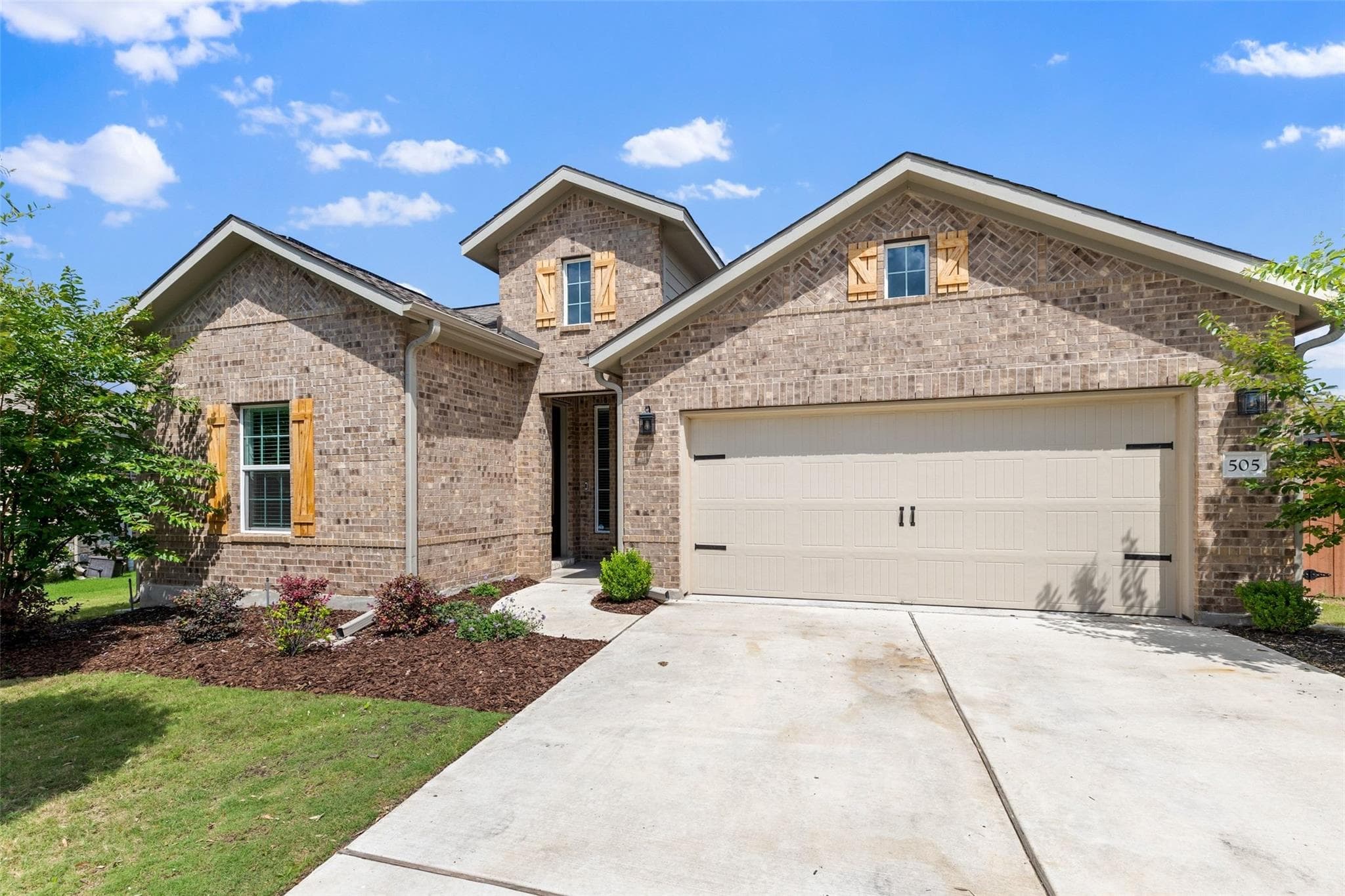 505  Sixpence Ln