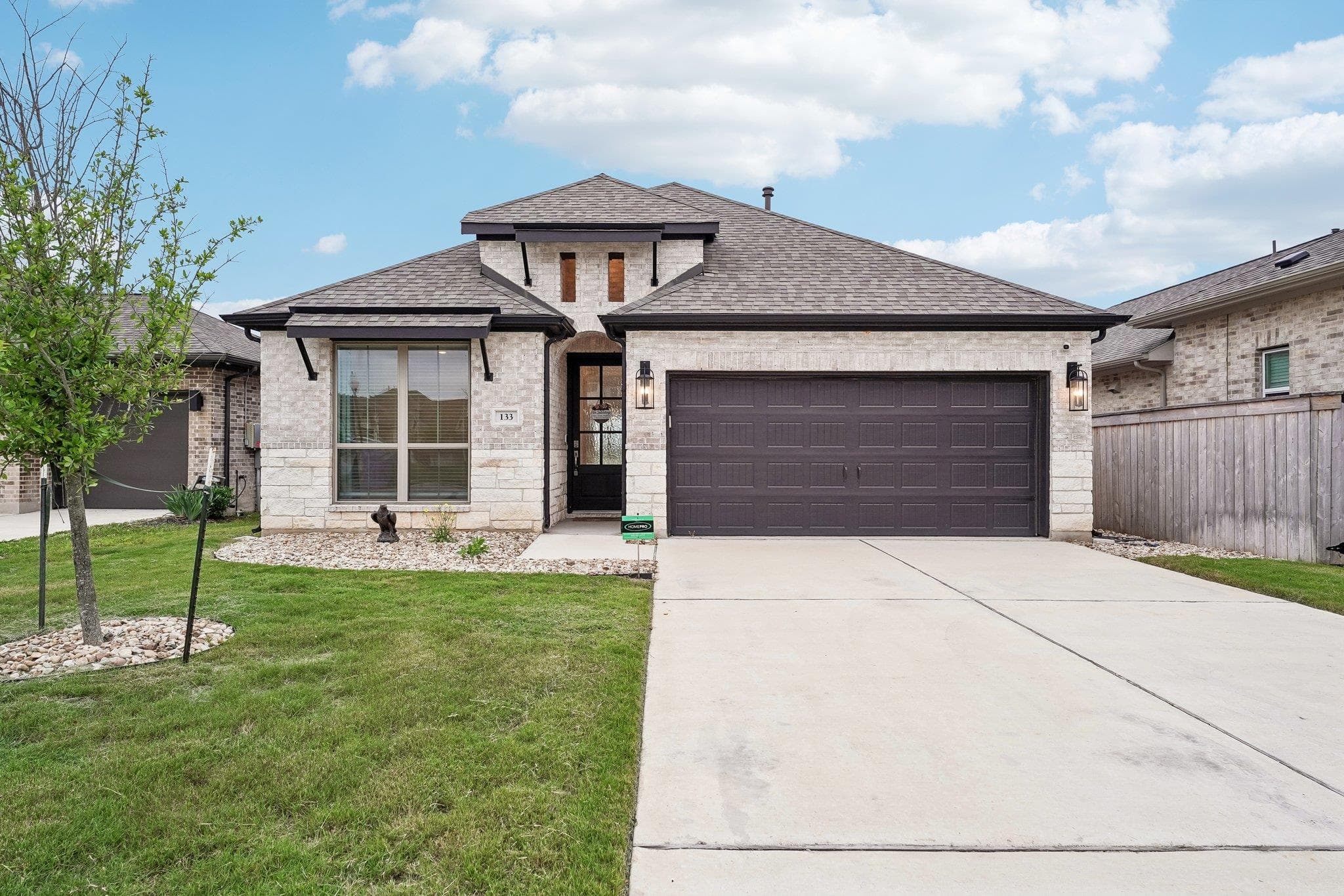 133  Plumbago Loop