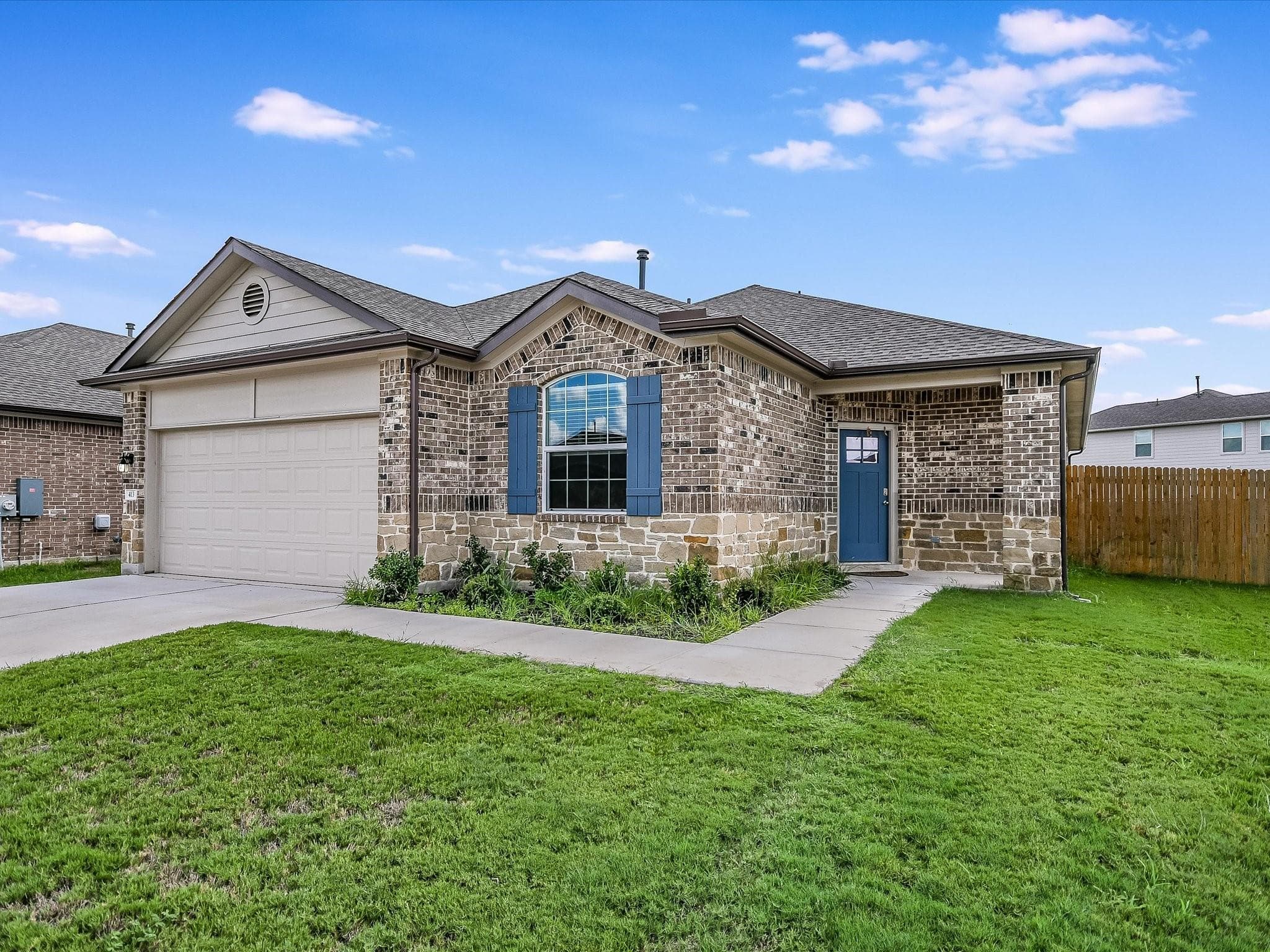 413  Rainmaker Ln