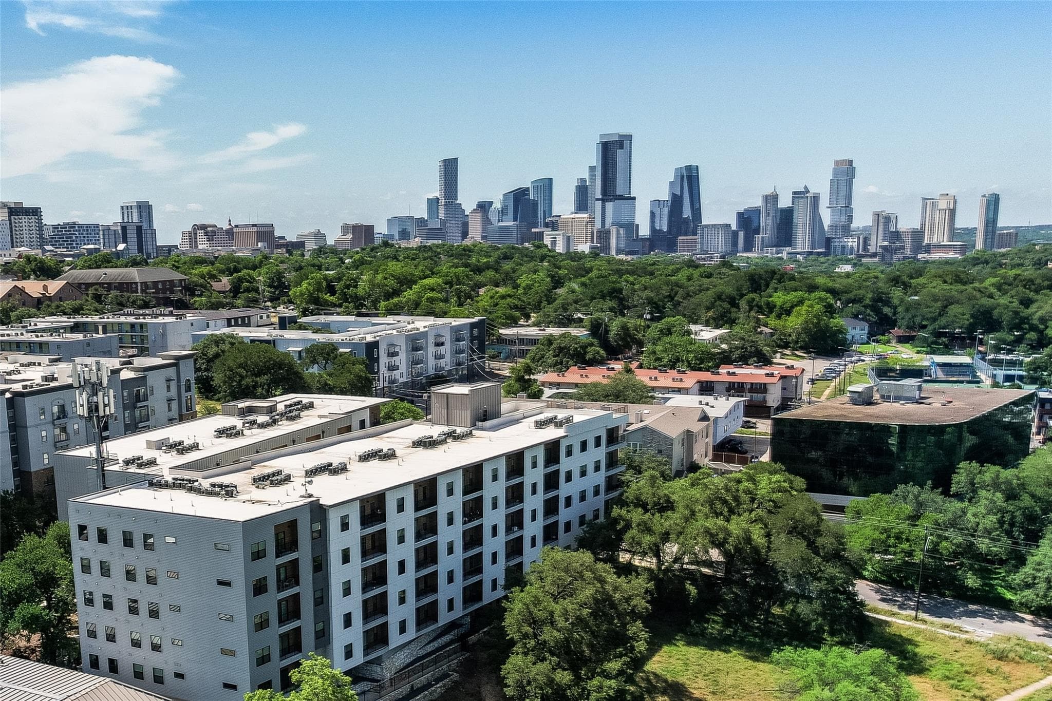 2500  Longview St  #318