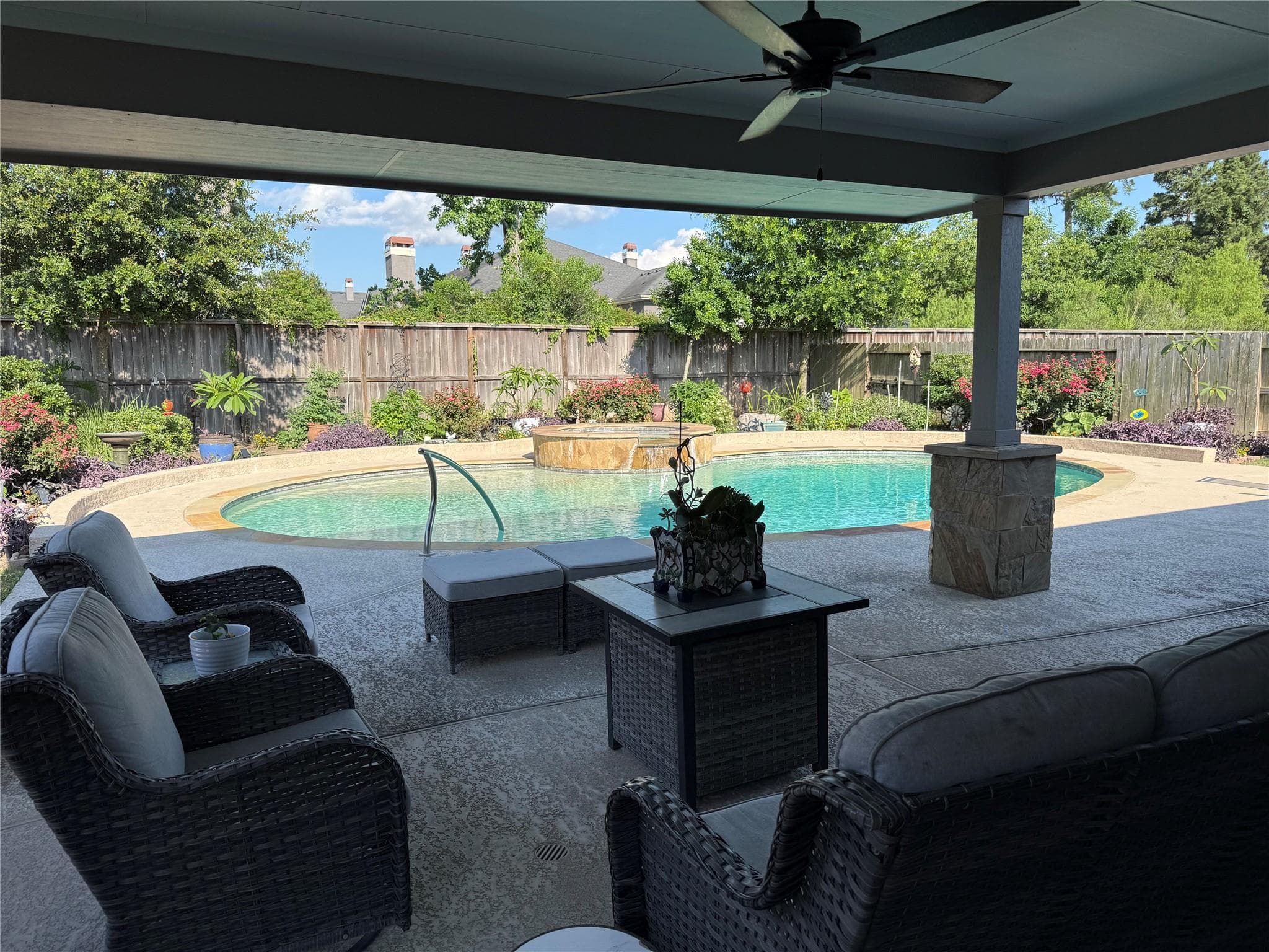 2336 Hagerman Rd