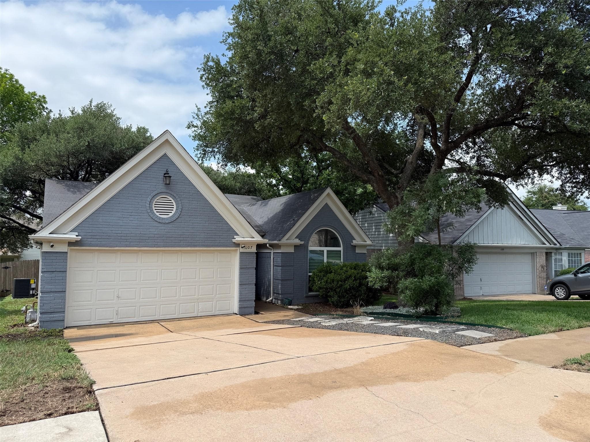 1107  Hatteras Dr