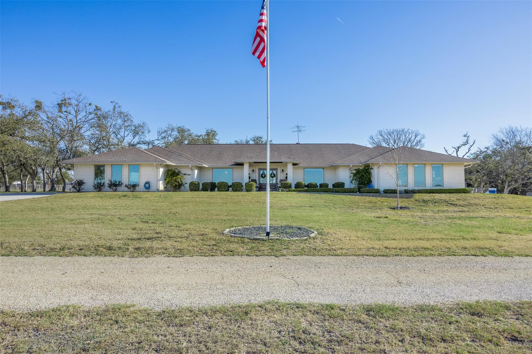 197  Live Oak Cemetery Rd