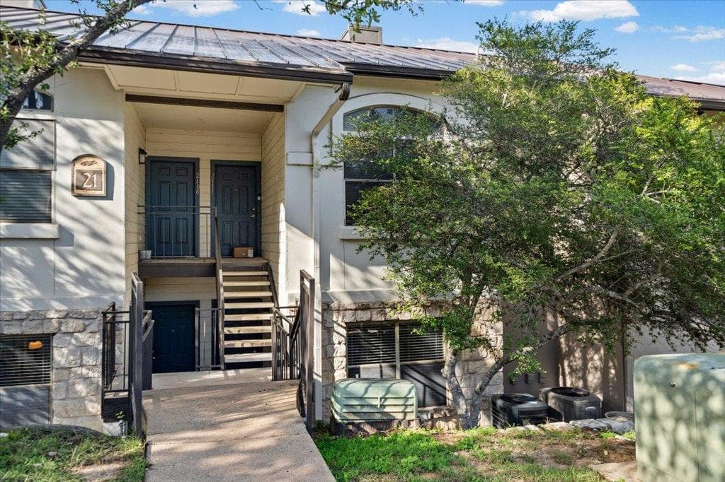 6000  Shepherd Mtn  #2109