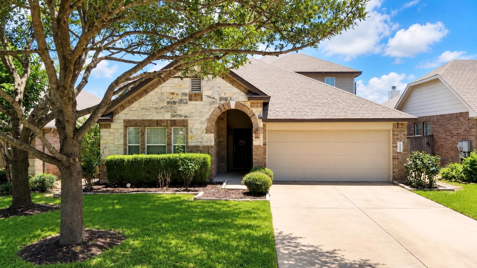 1729  Hidden Springs Path
