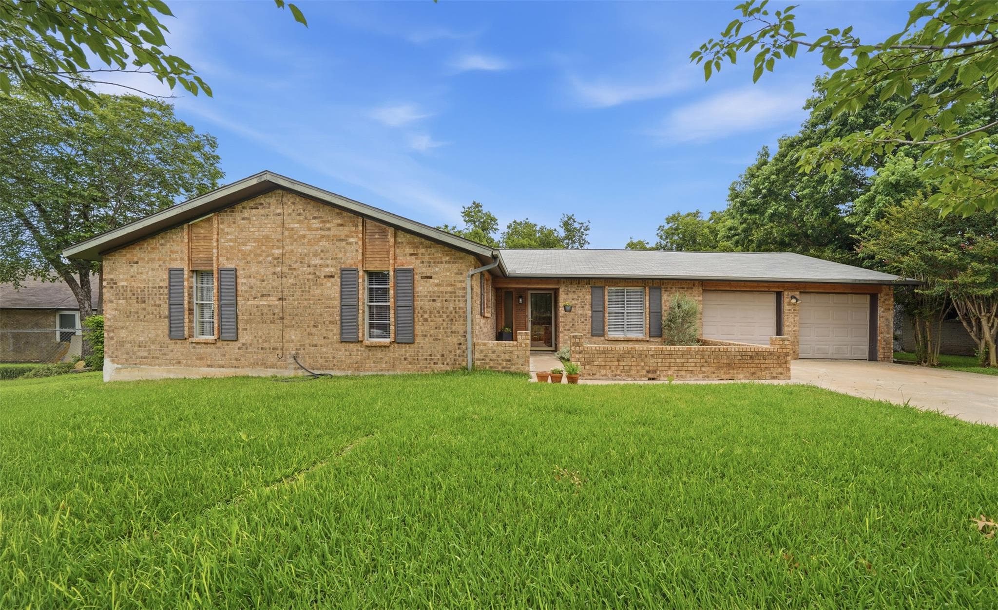 304  White Wing Way