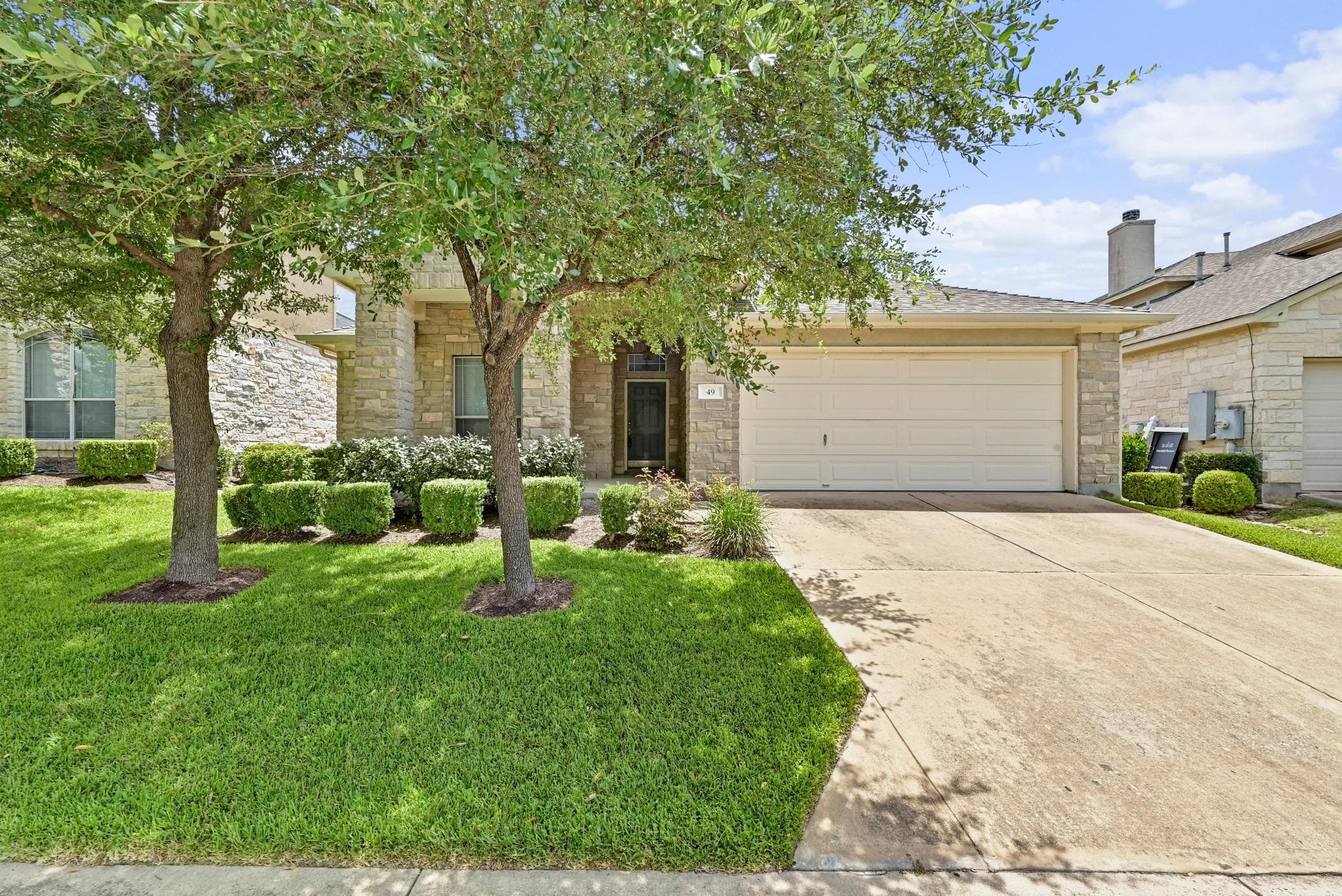 49  White Magnolia Cir