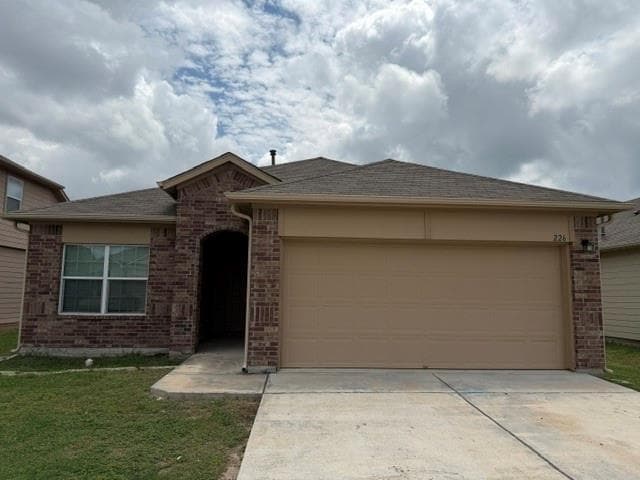 226  Hess Dr