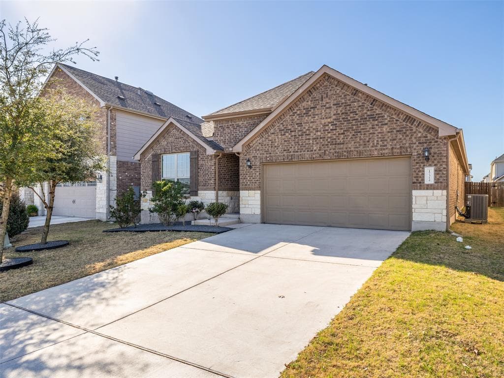 17314  Calipatria Ln