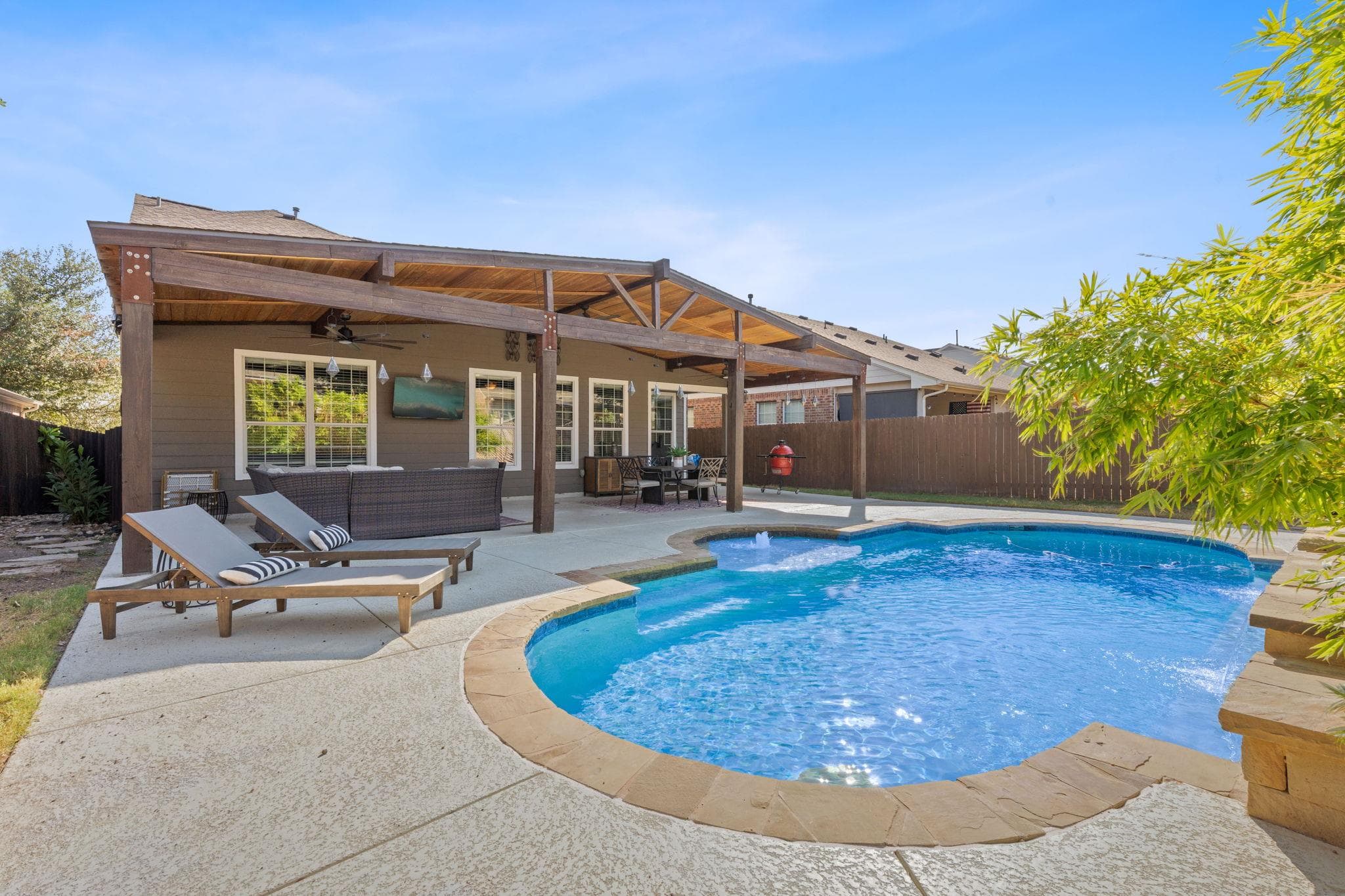 1209  Alpine Mountain Dr