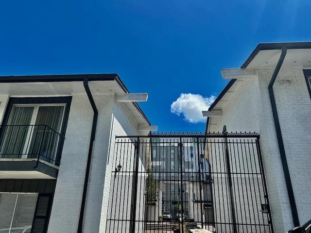 2610  SALADO STREET St  #209