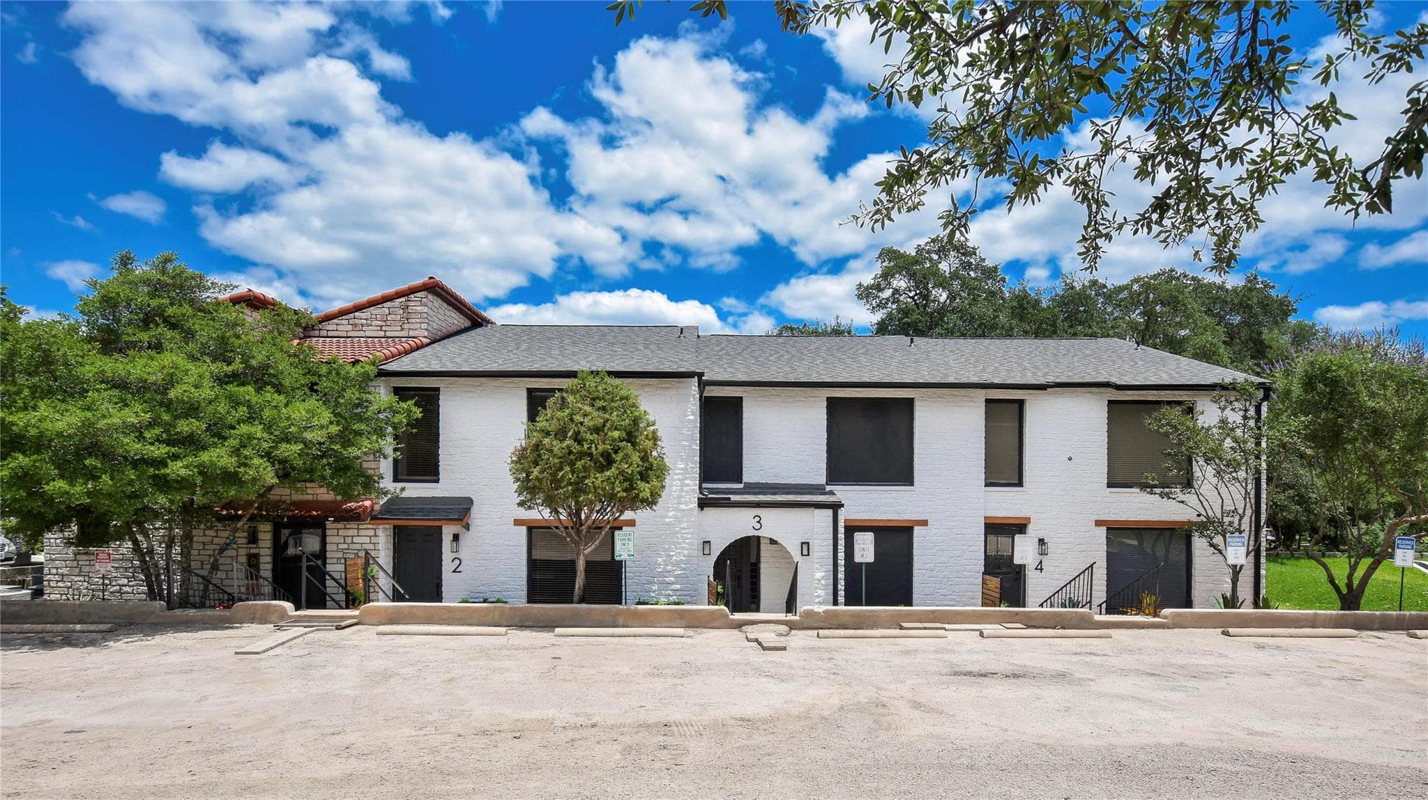 18801 Hogan Cir #3