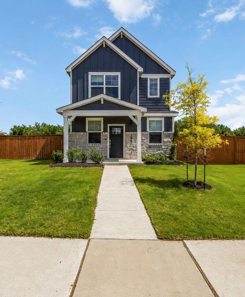 2305 Wallin Bradley Dr