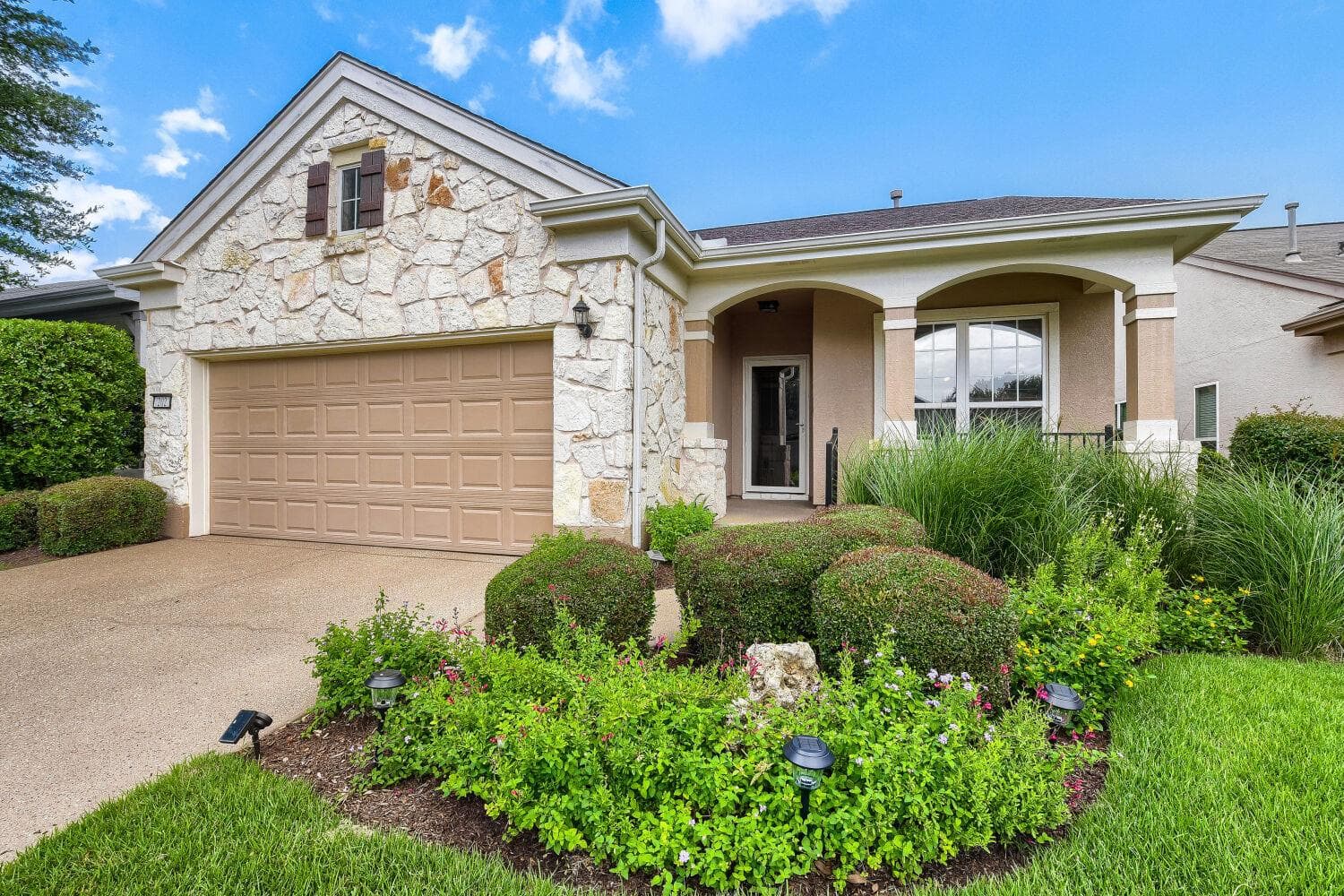 202 Farm Hill Dr