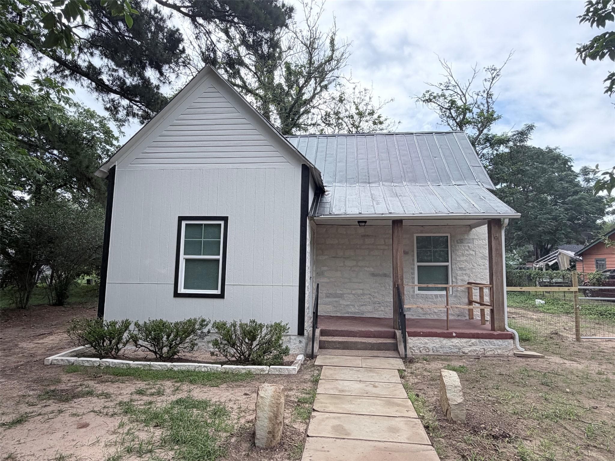 403  Taylor St