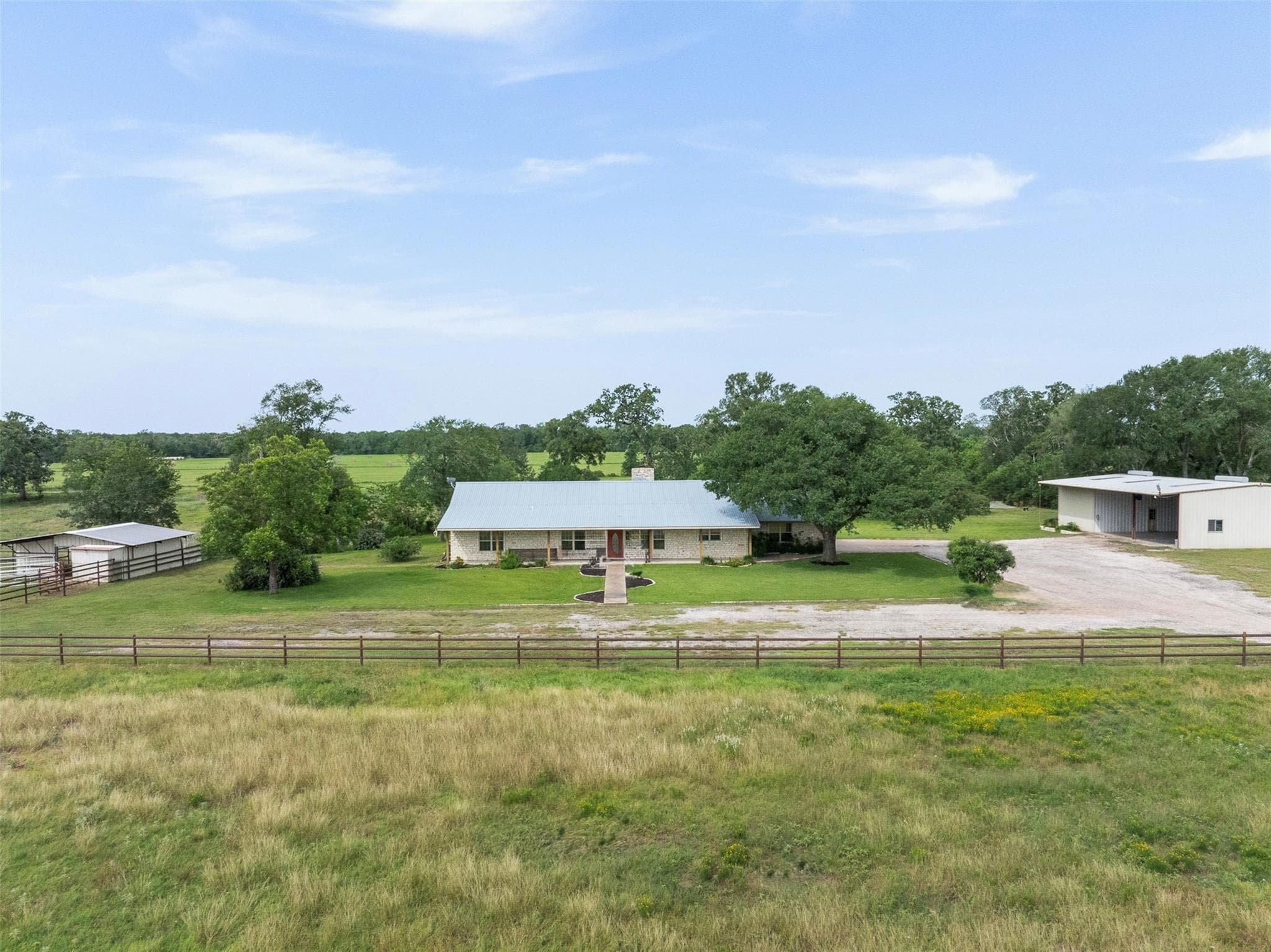 1140 Private Road 8022 None