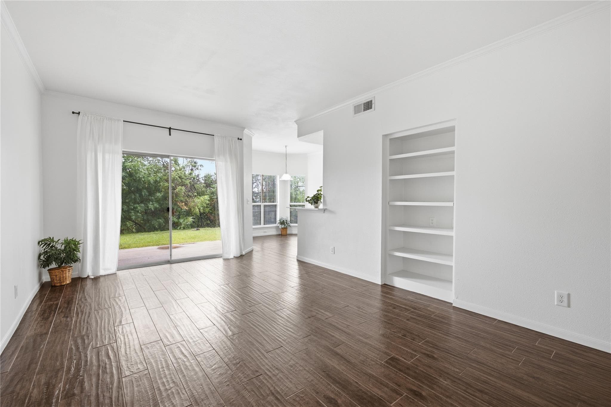 6000  Shepherd Mountain Cv  #1309