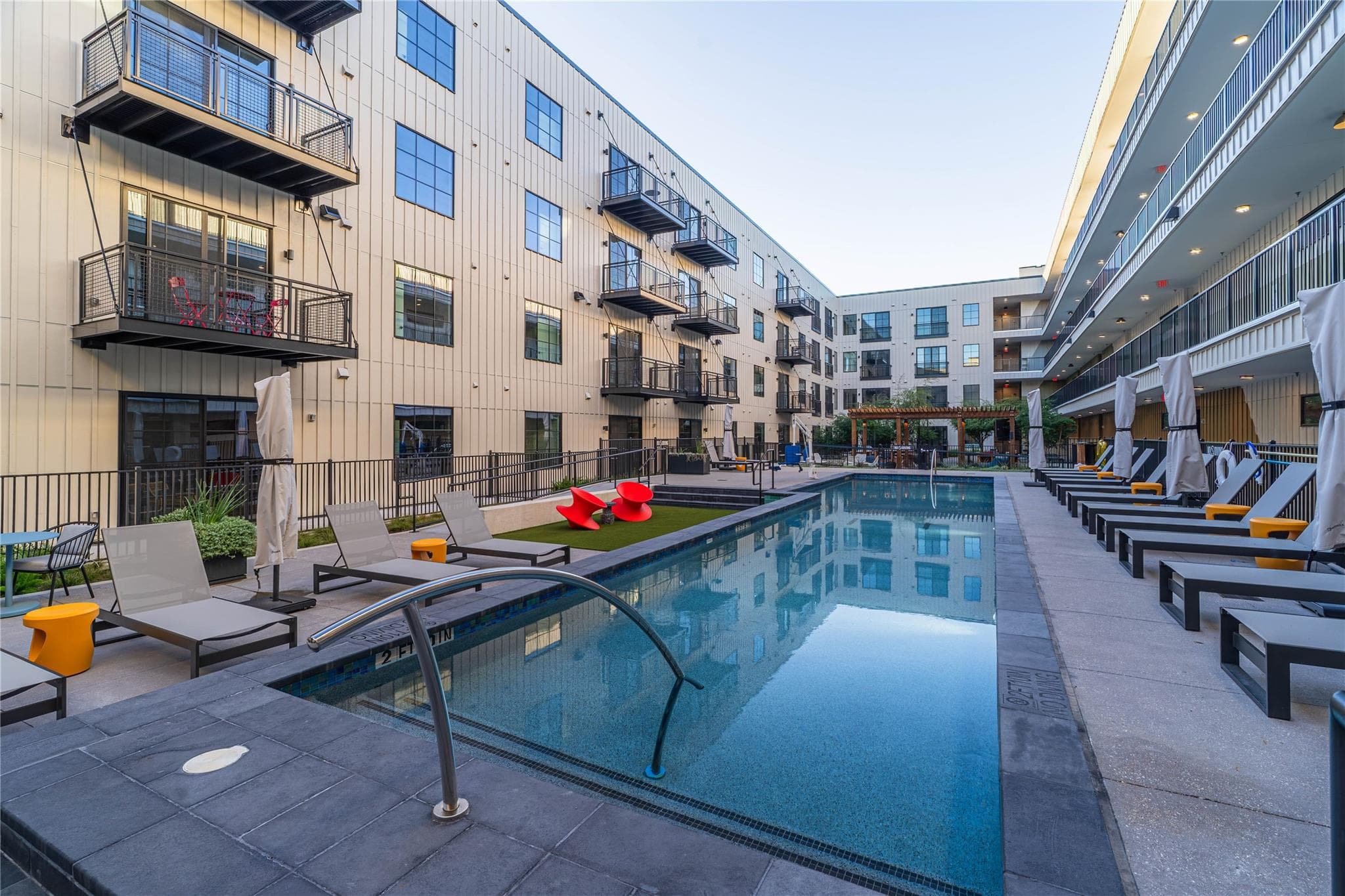 4315 S Congress Ave  #208