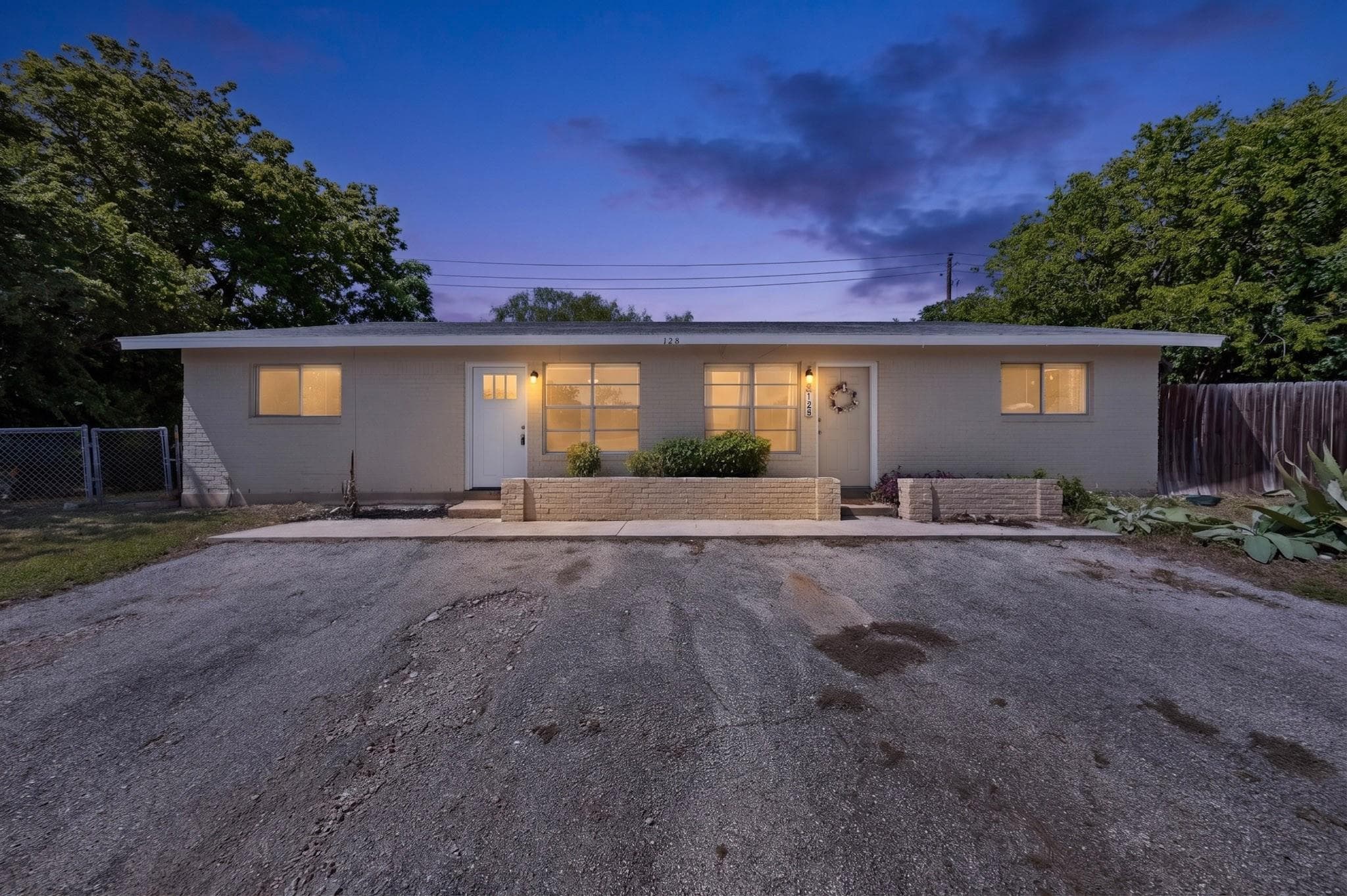 128  Coers Cir