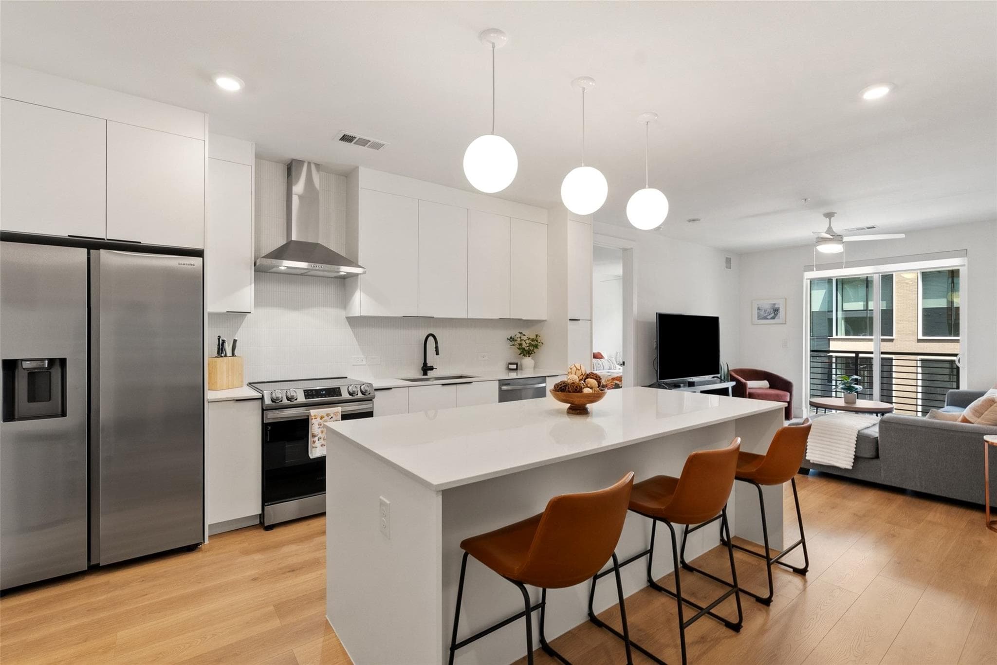 1701  Simond Ave  #305
