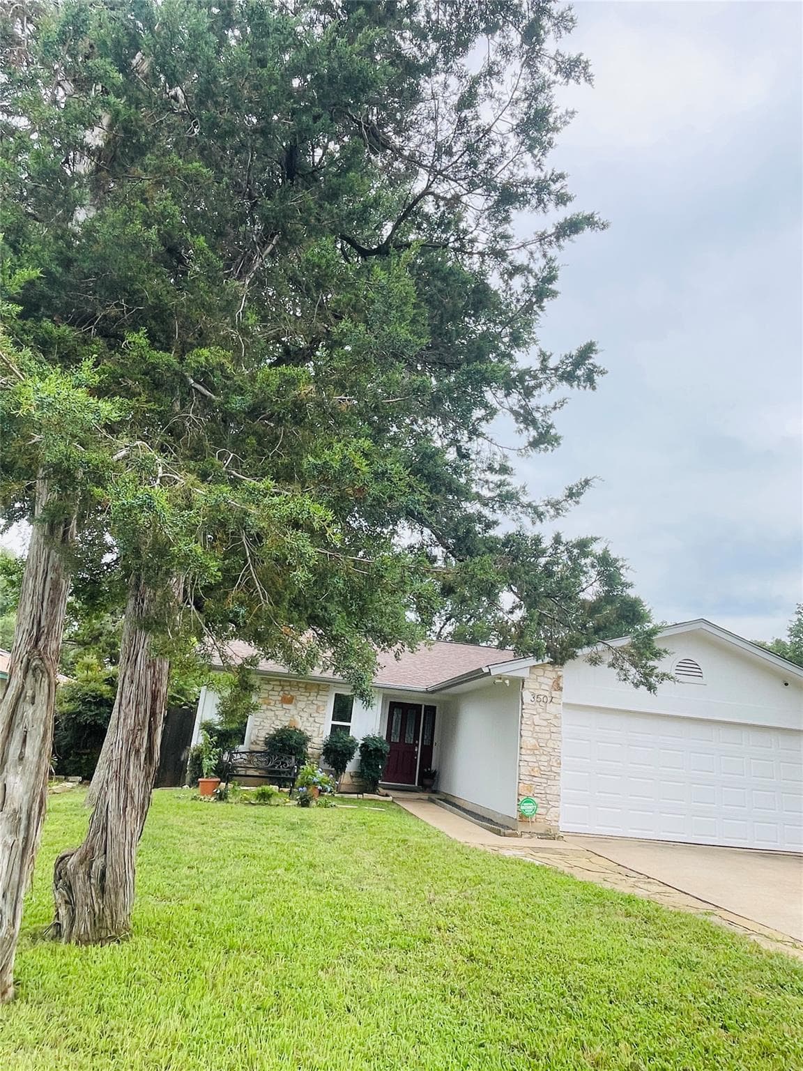 3507  Ambleside Dr