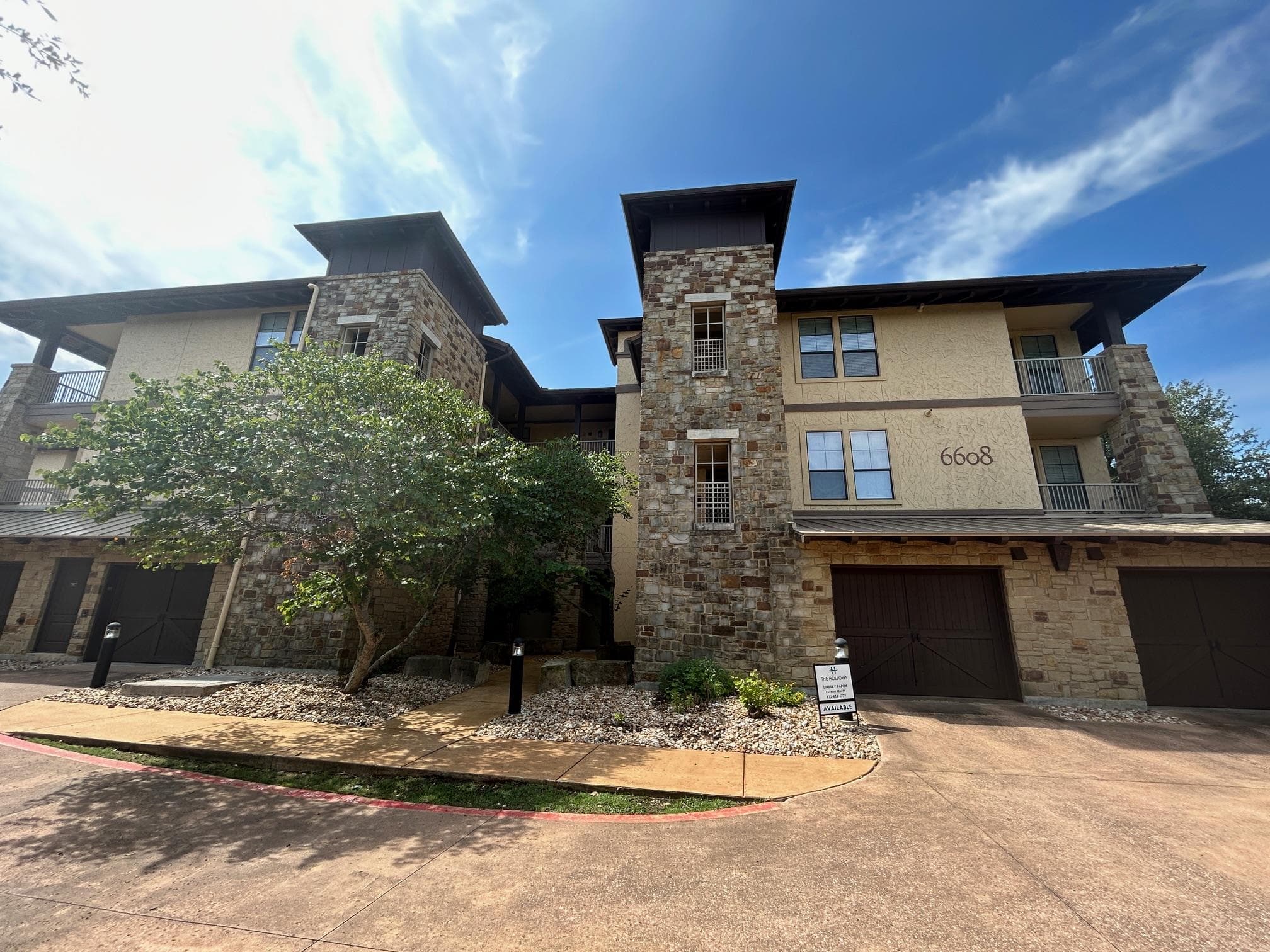 6608  Lantern View Dr  #202