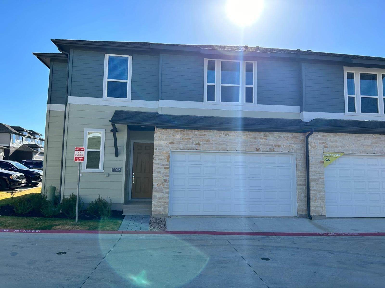 1015  Vista View Dr  #2202